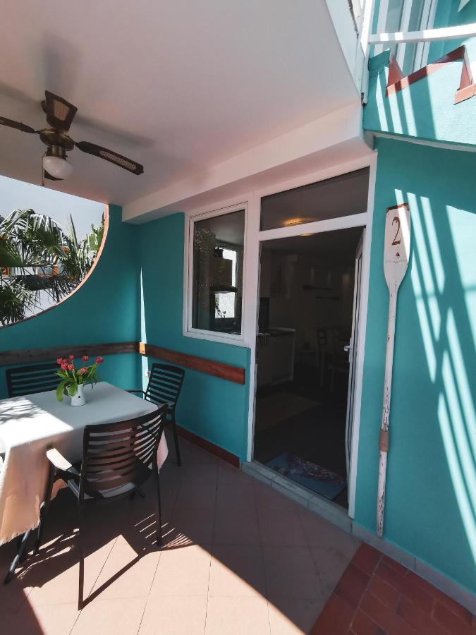 פיראן Apartments Vela מראה חיצוני תמונה